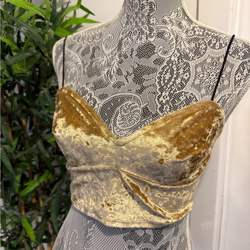 Primark Gold Velvet Strapless Top size 6